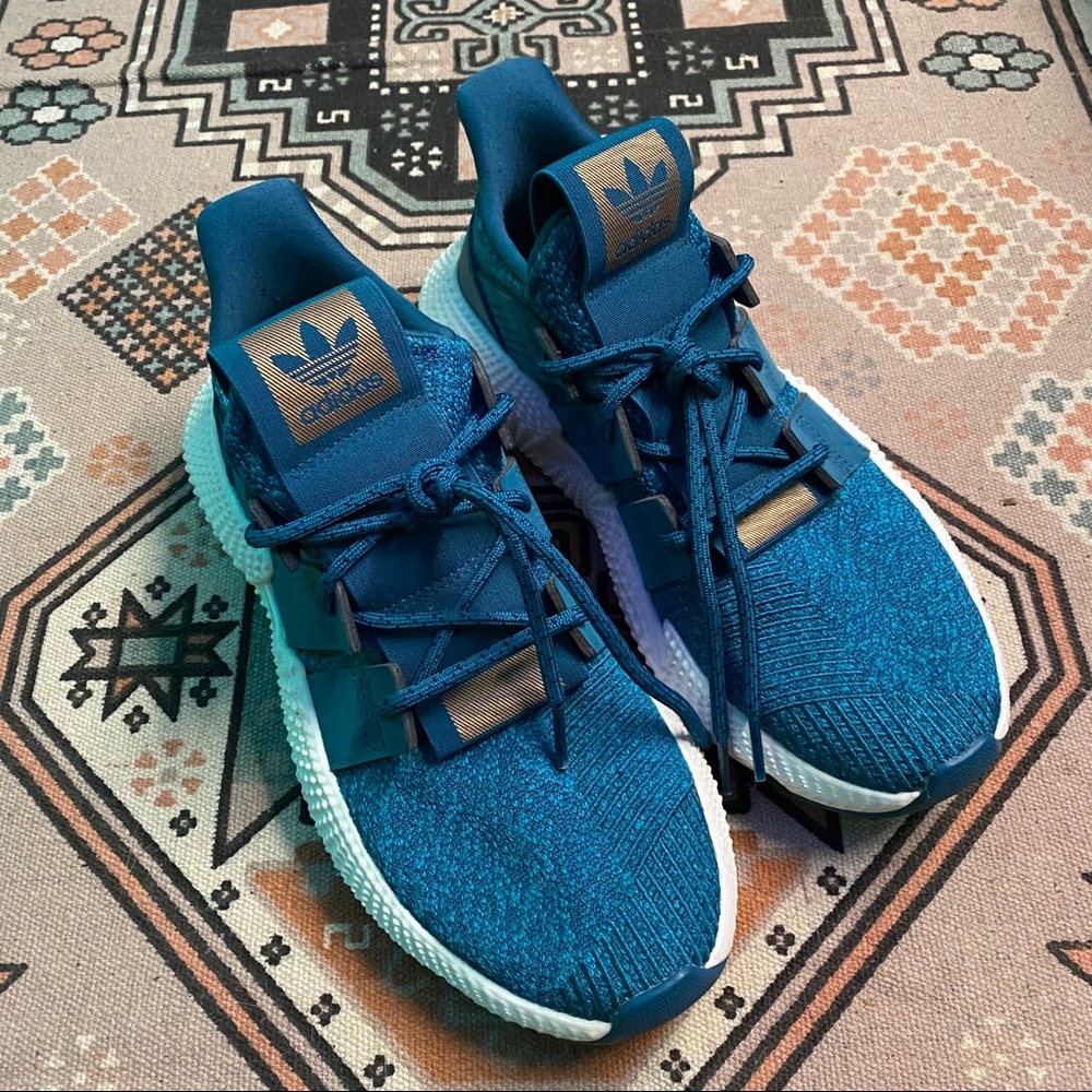 Adidas Prophere Running Shoes